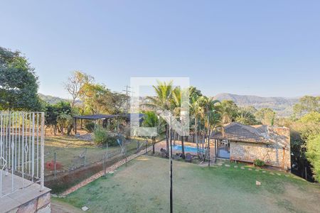 Casa de condomínio à venda com 560m², 5 quartos e 6 vagasVista/Sala 2
