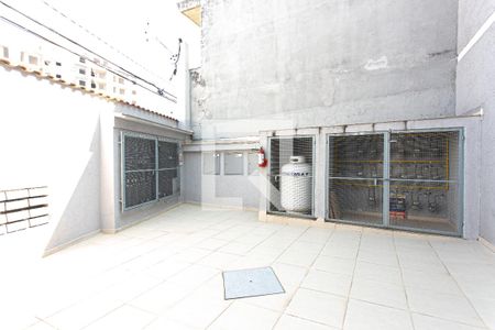 Apartamento à venda com 40m², 2 quartos e sem vagaÁrea comum