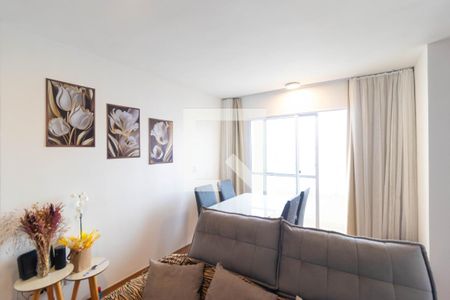 Sala de apartamento à venda com 2 quartos, 55m² em Jardim Nova Europa, Campinas