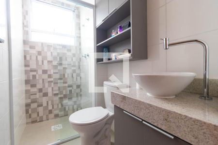 Apartamento à venda com 55m², 2 quartos e 1 vagaBanheiro Social