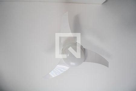 Casa à venda com 230m², 3 quartos e 3 vagas Casa à venda com 230m², 3 quartos e 3 vagasQuarto