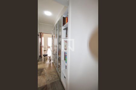 Casa à venda com 230m², 3 quartos e 3 vagas Casa à venda com 230m², 3 quartos e 3 vagasCloset Suíte