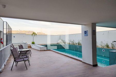 Apartamento para alugar com 76m², 3 quartos e 1 vaga Apartamento para alugar com 76m², 3 quartos e 1 vagaÁrea comum - Piscina