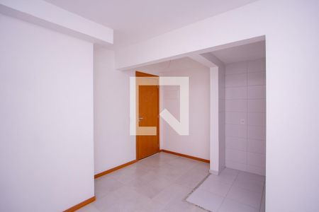 Sala de apartamento para alugar com 3 quartos, 76m² em Mutondo, São Gonçalo