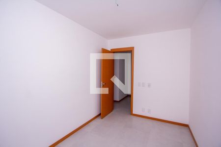 Quarto 1 de apartamento para alugar com 3 quartos, 76m² em Mutondo, São Gonçalo