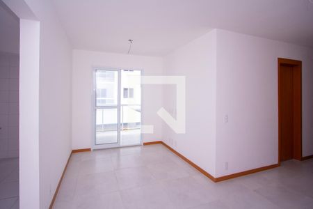 Sala de apartamento para alugar com 3 quartos, 76m² em Mutondo, São Gonçalo