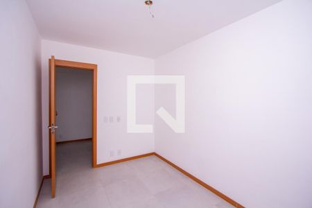 Quarto 1 de apartamento para alugar com 3 quartos, 76m² em Mutondo, São Gonçalo
