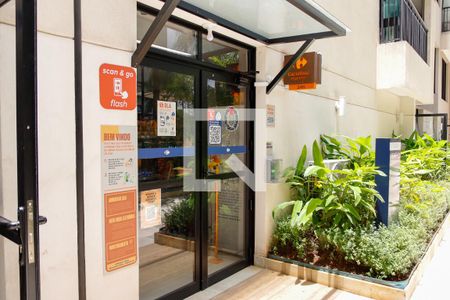 Apartamento à venda com 82m², 1 quarto e 1 vagaÁrea comum