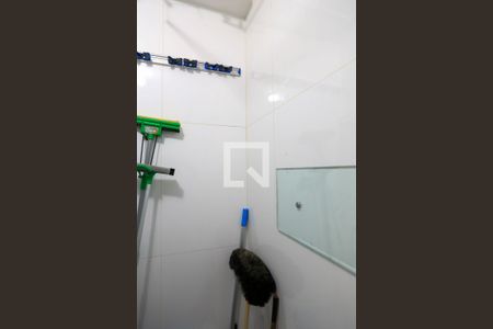 Apartamento à venda com 200m², 4 quartos e 2 vagasBanheiro de serviço  