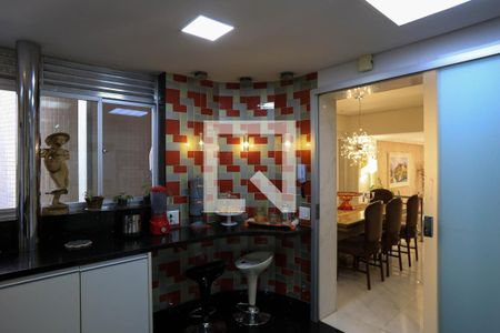 Apartamento à venda com 200m², 4 quartos e 2 vagasCozinha 