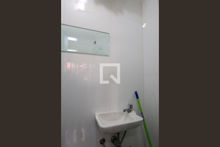 Apartamento à venda com 200m², 4 quartos e 2 vagasBanheiro de serviço  