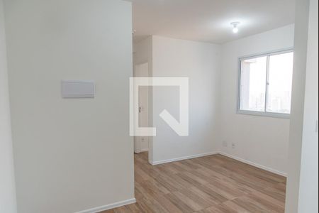 Sala de apartamento para alugar com 2 quartos, 36m² em Cambuci, São Paulo