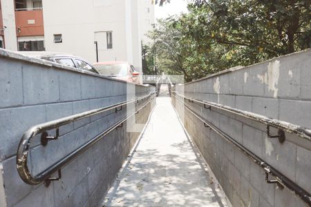 Apartamento à venda com 50m², 2 quartos e 1 vaga Apartamento à venda com 50m², 2 quartos e 1 vagaEntrada