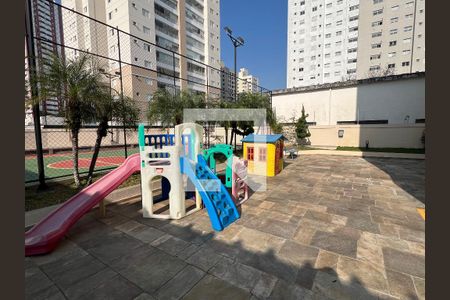 Apartamento para alugar com 170m², 3 quartos e 4 vagasÁrea comum - Playground