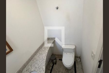 Apartamento para alugar com 170m², 3 quartos e 4 vagasBanheiro Social