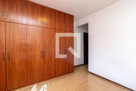 Casa à venda com 139m², 3 quartos e 2 vagasSuíte