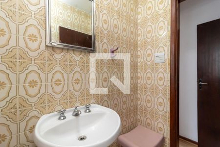 Casa à venda com 139m², 3 quartos e 2 vagasBanheiro 2