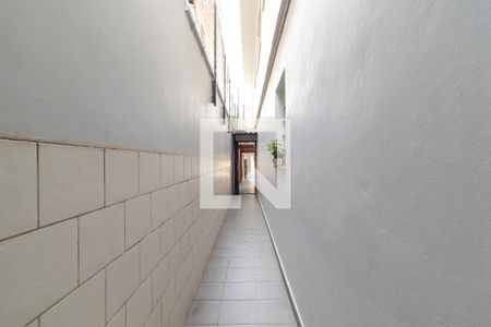 Casa à venda com 139m², 3 quartos e 2 vagasCorredor Lateral