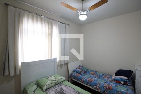 Casa à venda com 250m², 3 quartos e 3 vagasSuíte 2