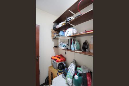 Casa à venda com 250m², 3 quartos e 3 vagasDespensa