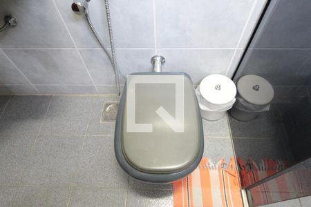 Casa à venda com 250m², 3 quartos e 3 vagasBanheiro Social