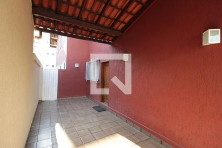 Casa à venda com 250m², 3 quartos e 3 vagasGaragem