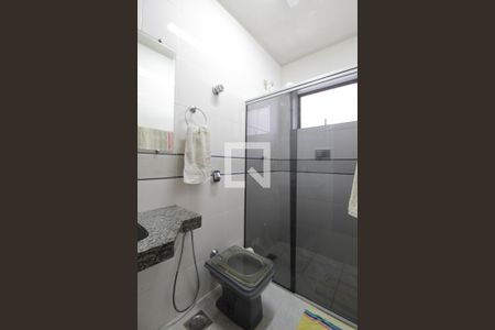 Casa à venda com 250m², 3 quartos e 3 vagasBanheiro da Suíte 2