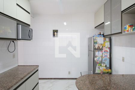 Casa à venda com 250m², 3 quartos e 3 vagasCozinha