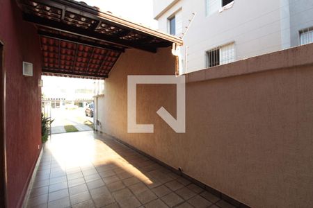 Casa à venda com 250m², 3 quartos e 3 vagasGaragem