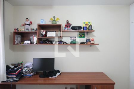 Casa à venda com 250m², 3 quartos e 3 vagasQuarto