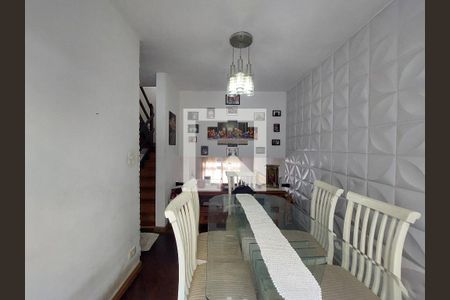 Casa de condomínio à venda com 263m², 2 quartos e 2 vagas Casa de condomínio à venda com 263m², 2 quartos e 2 vagasSala de Jantar