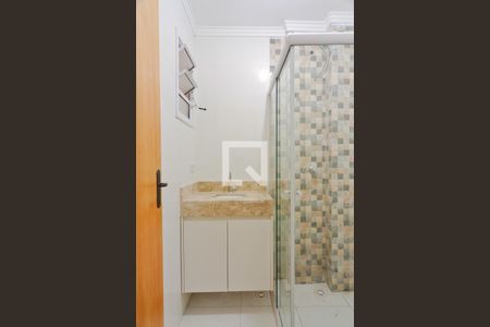 Banheiro de apartamento para alugar com 1 quarto, 40m² em Jardim Mangalot, São Paulo