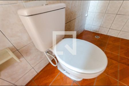 Casa à venda com 120m², 2 quartos e sem vaga Casa à venda com 120m², 2 quartos e sem vagaBanheiro