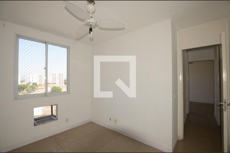 Quarto 1 Suite de apartamento para alugar com 2 quartos, 48m² em Parada de Lucas, Rio de Janeiro