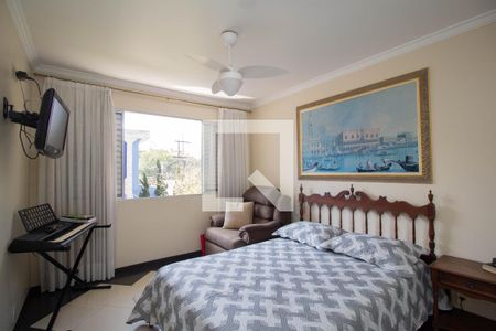 Casa à venda com 450m², 3 quartos e 4 vagasQuarto 3 - Suíte