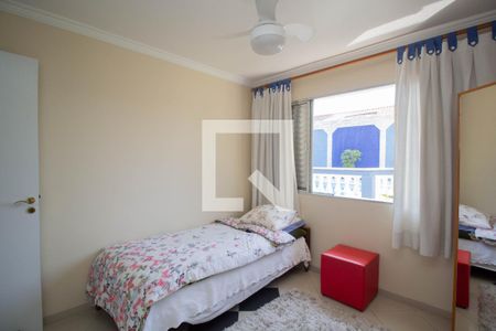 Casa à venda com 450m², 3 quartos e 4 vagasQuato 2