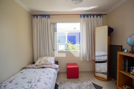 Casa à venda com 450m², 3 quartos e 4 vagasQuato 2