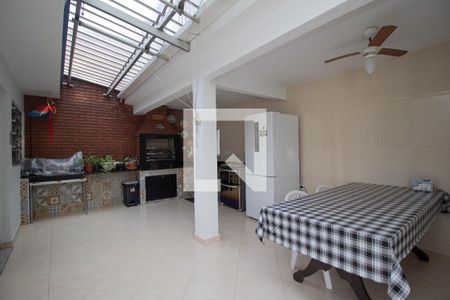 Casa à venda com 450m², 3 quartos e 4 vagasÁrea Gourmet