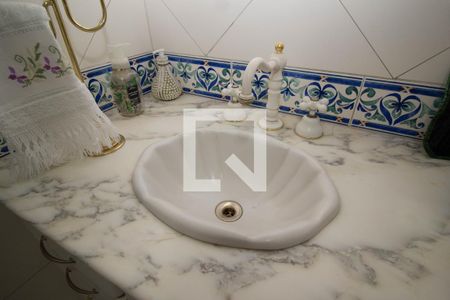 Casa à venda com 450m², 3 quartos e 4 vagasBanheiro