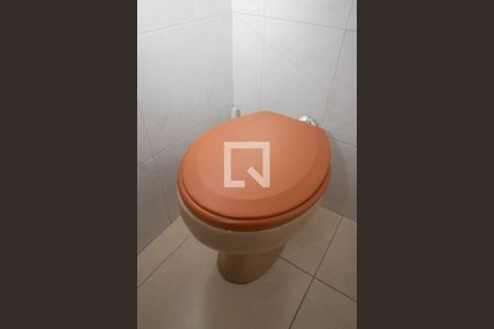 Casa à venda com 450m², 3 quartos e 4 vagasBanheiro de Serviço