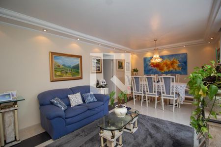 Casa à venda com 450m², 3 quartos e 4 vagasSala