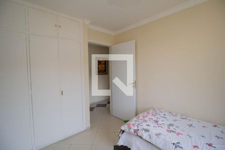 Casa à venda com 450m², 3 quartos e 4 vagasQuato 2