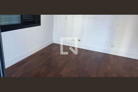 Apartamento à venda com 239m², 3 quartos e 4 vagasSuíte 3