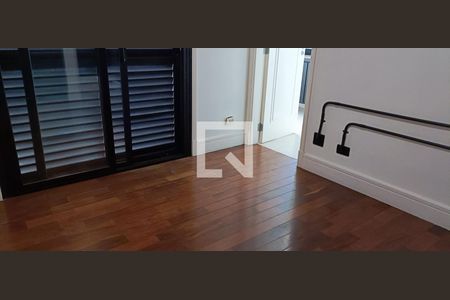 Apartamento à venda com 239m², 3 quartos e 4 vagasSuíte 2