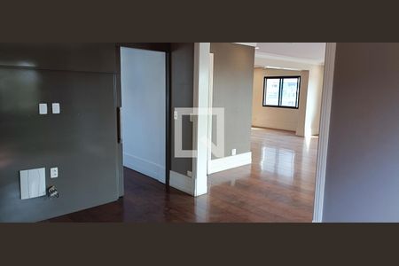 Apartamento à venda com 239m², 3 quartos e 4 vagasSala de TV