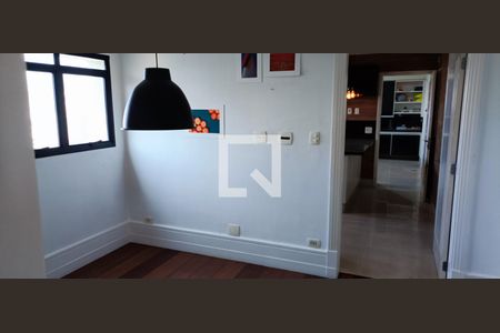 Apartamento à venda com 239m², 3 quartos e 4 vagasCopa