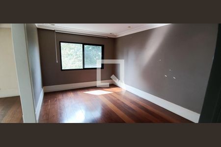 Apartamento à venda com 239m², 3 quartos e 4 vagasSala de TV