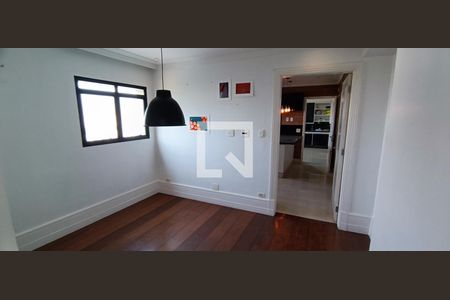 Apartamento à venda com 239m², 3 quartos e 4 vagasCopa