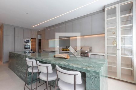 Apartamento à venda com 177m², 4 quartos e 3 vagasCozinha