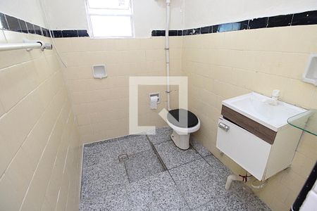 Casa à venda com 60m², 1 quarto e sem vagaBanheiro